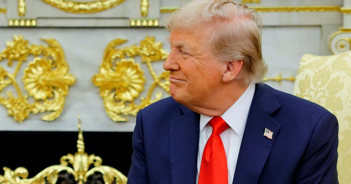 Donald Trump signe un décret qui réduit les droits de douane sur les voitures japonaises de 27,5% à 15%