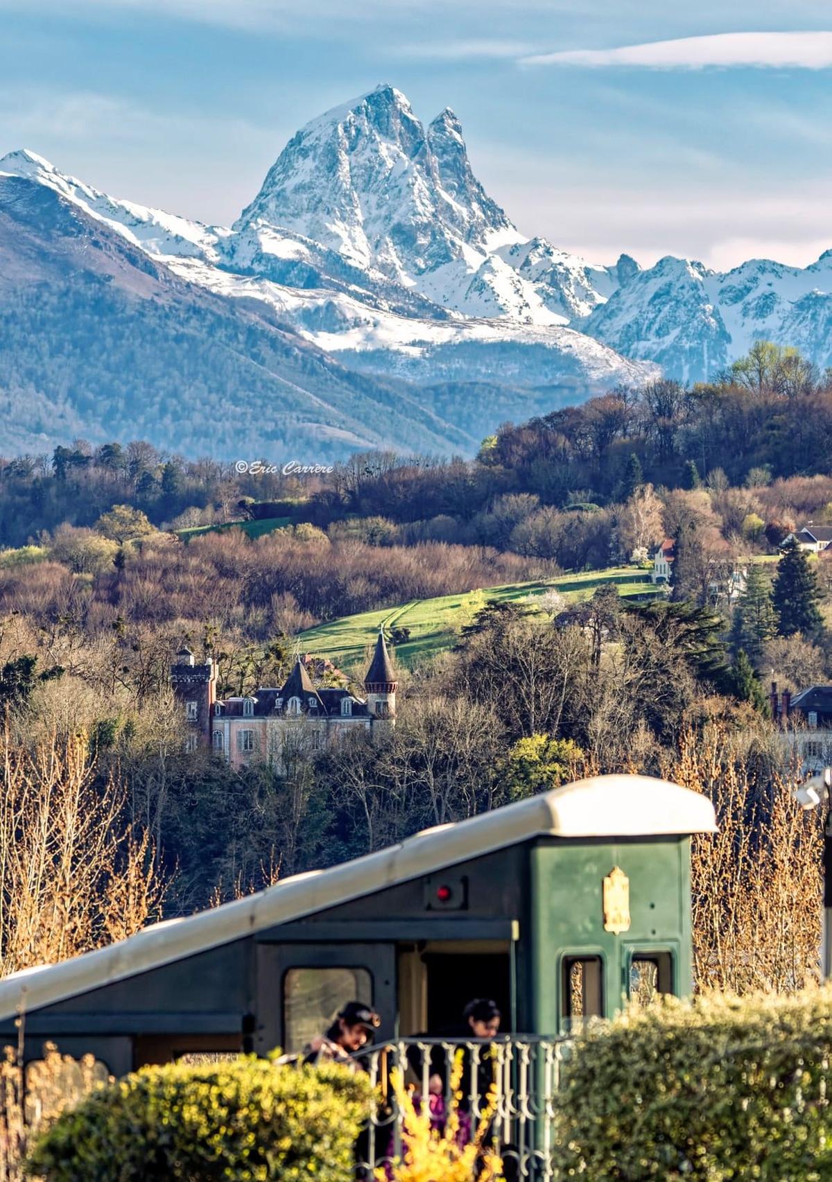 Une image d’Épinal de la cité Royale du Béarn