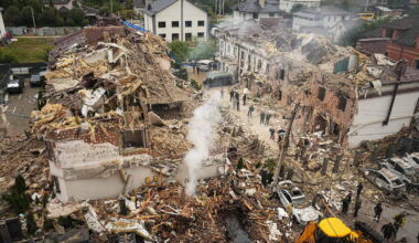 une enfant de douze ans meurt après une "attaque massive" russe