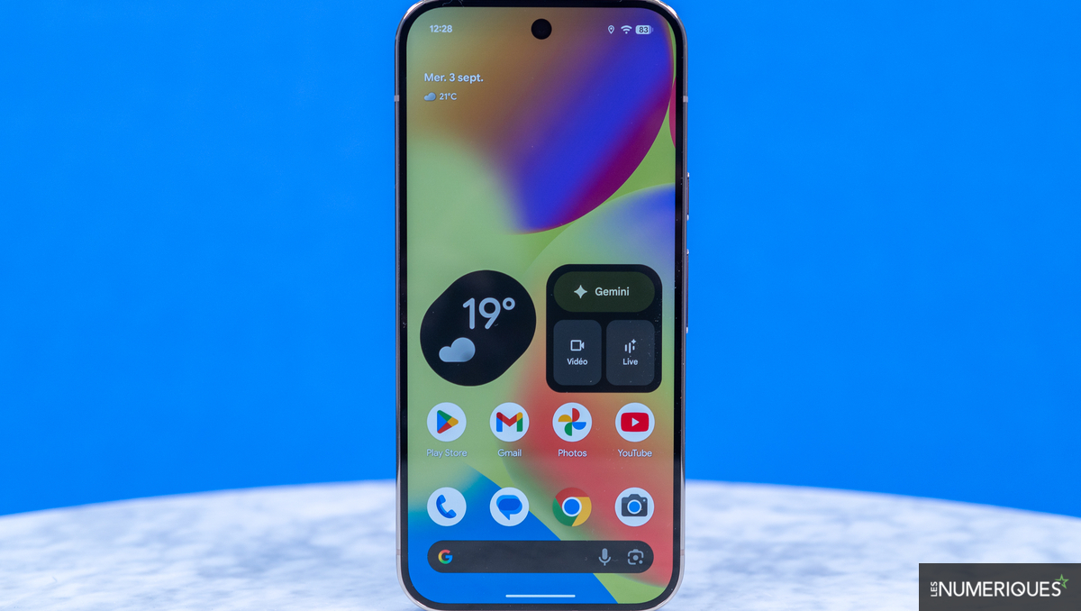 Test Google Pixel 10 Pro : un design séduisant, un écran irréprochable... et quelques faiblesses
