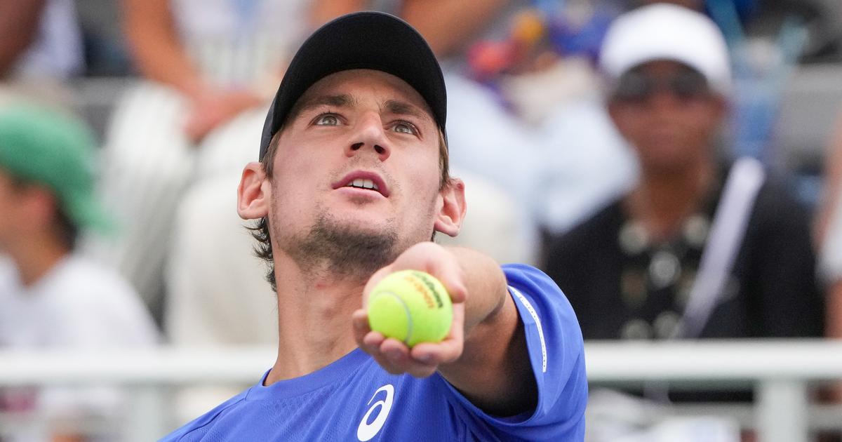 Valentin Royer qualifié à Hangzhou pour sa première finale ATP