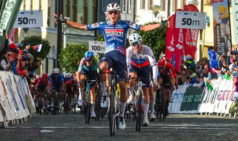 Cyclisme. Tour de Slovaquie - Paul Magnier s'impose devant Lukas Kubis sur la première étape