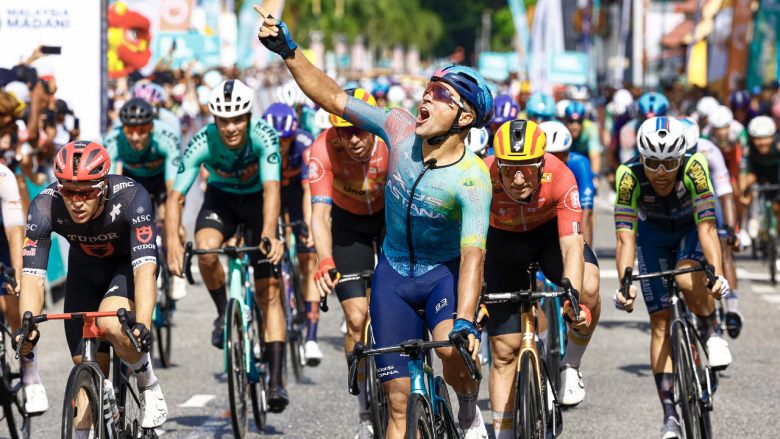 Cyclisme. Tour de Langkawi - Matteo Malucelli remporte la 1ère étape au sprint