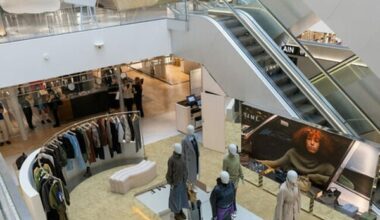 La griffe sud-coréenne Time teste le marché français à La Samaritaine