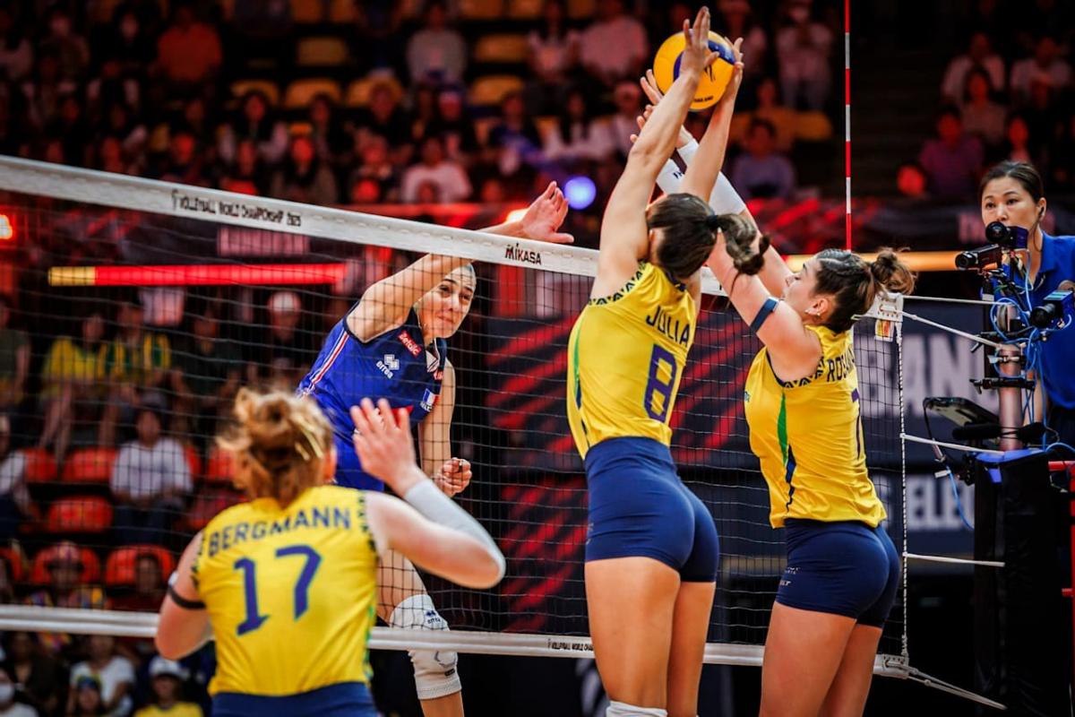 Étoffer le groupe, gagner en expérience et viser plus haut : les Bleues ont hâte de se retrouver après leur Mondial prometteur - L'Équipe