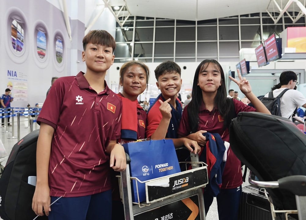 L'équipe féminine des moins de 17 ans du Vietnam arrive en Allemagne et lance le programme « Bundesliga Dream » - photo 2