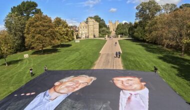 Des photos de Donald Trump avec Jeffrey Epstein projetées sur le château de Windsor