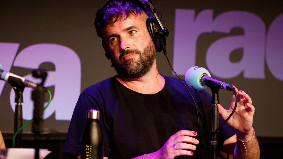 L’humoriste Aymeric Lompret décroche une émission sur Radio Nova baptisée « La matinale de la nuit »