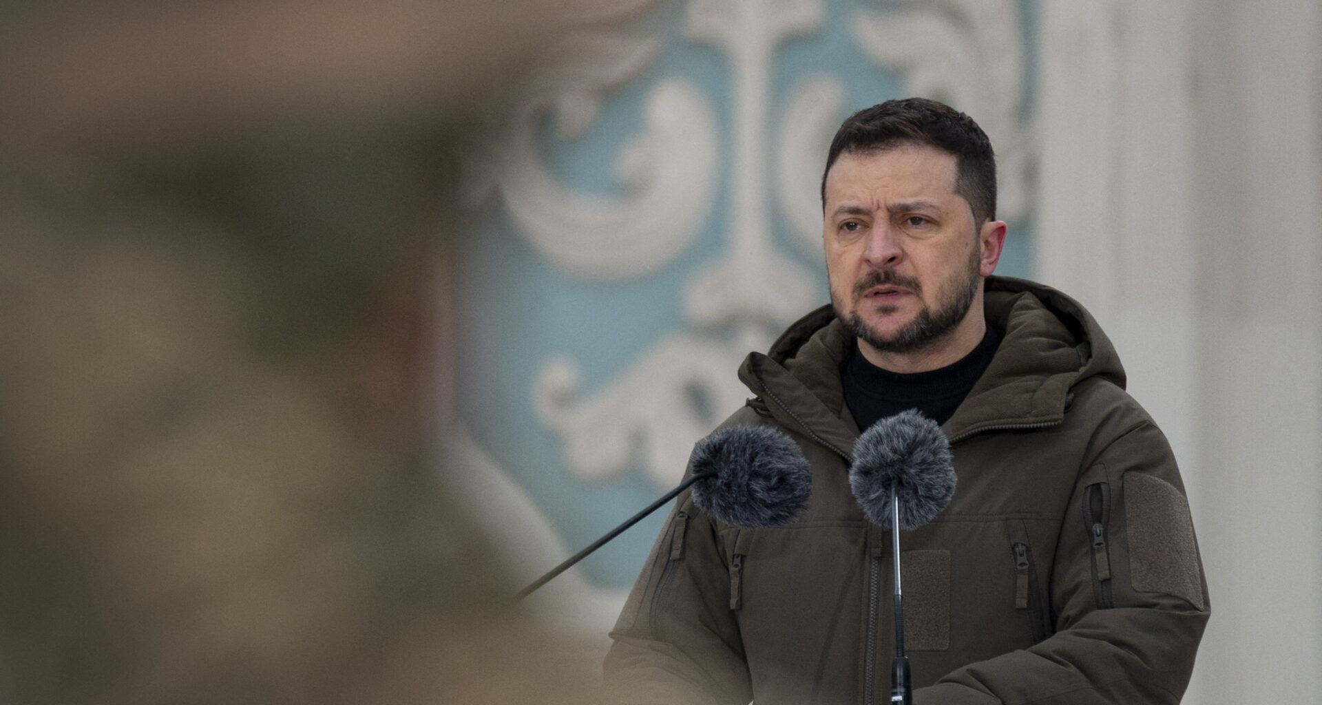 Ukraine : après l’assassinat par balle de l’ex-président du Parlement, Zelensky annonce l’arrestation d’un suspect