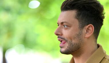 Capucine Anav revient sur sa relation avec Kev Adams et les "capotes comptées" pour s’assurer de sa fidélité