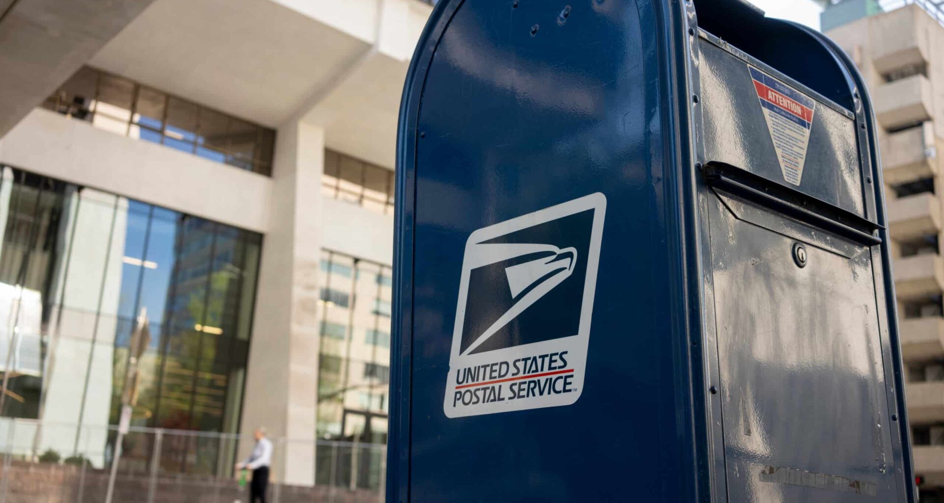 Le service postal bloque l’expédition de vapes illicites aux États-Unis