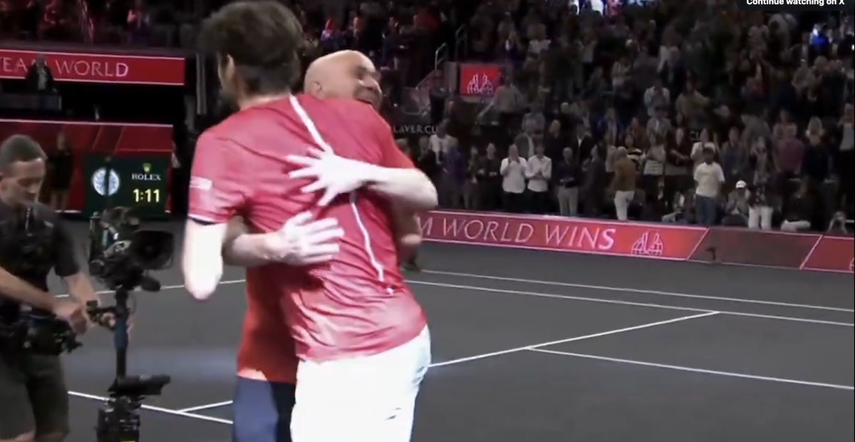 Laver Cup > Agassi vit sa meilleure vie, son équipe est au firmament..