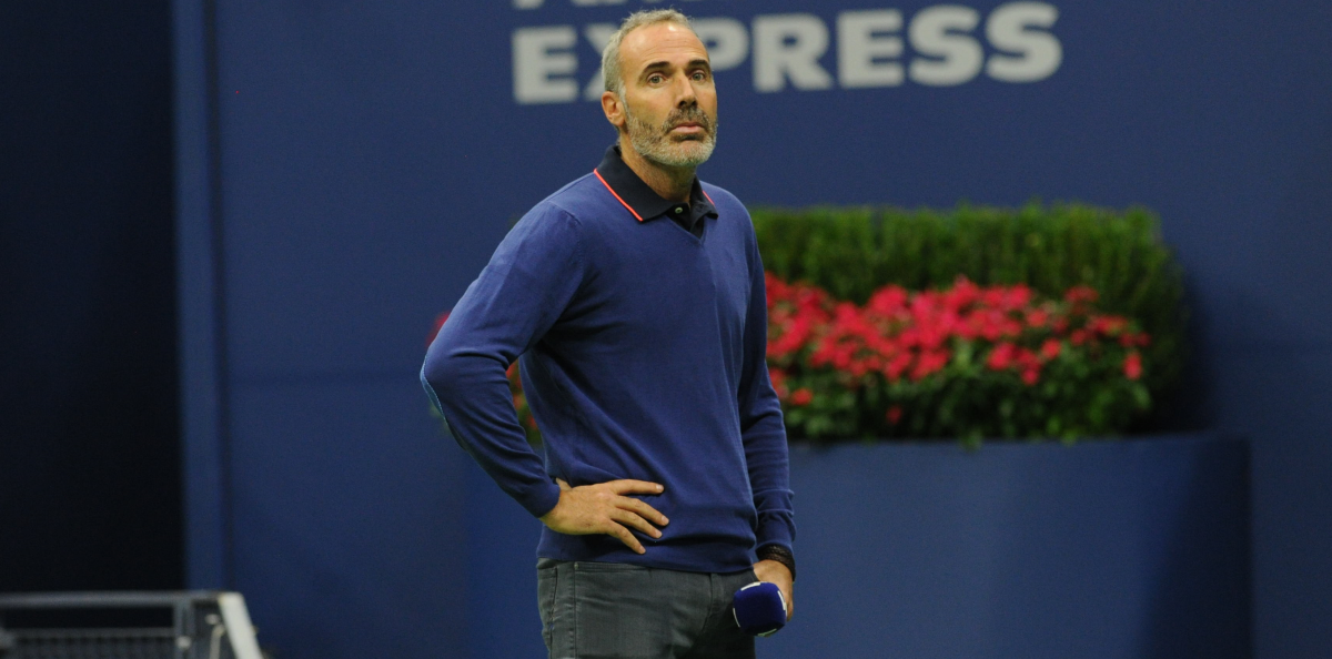 ATP > Alex Corretja sur Carlos Alcaraz : "Il est très difficile de jouer au tennis en souriant comme il le fait. Quand il n'est pas à l'aise, il essaie de trouver des solutions de manière saine"