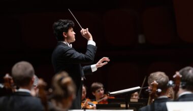ACTUALITÉ Aziz Shokhakimov renouvelé à l'Orchestre Philharmonique de Strasbourg