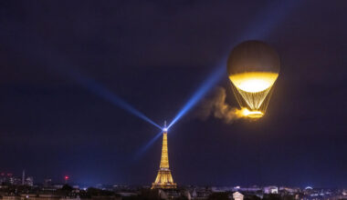 Paris : dimanche, c’est le dernier vol de la vasque olympique !