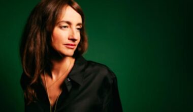 TOULON : "Tressaillir", de Maria POURCHET
