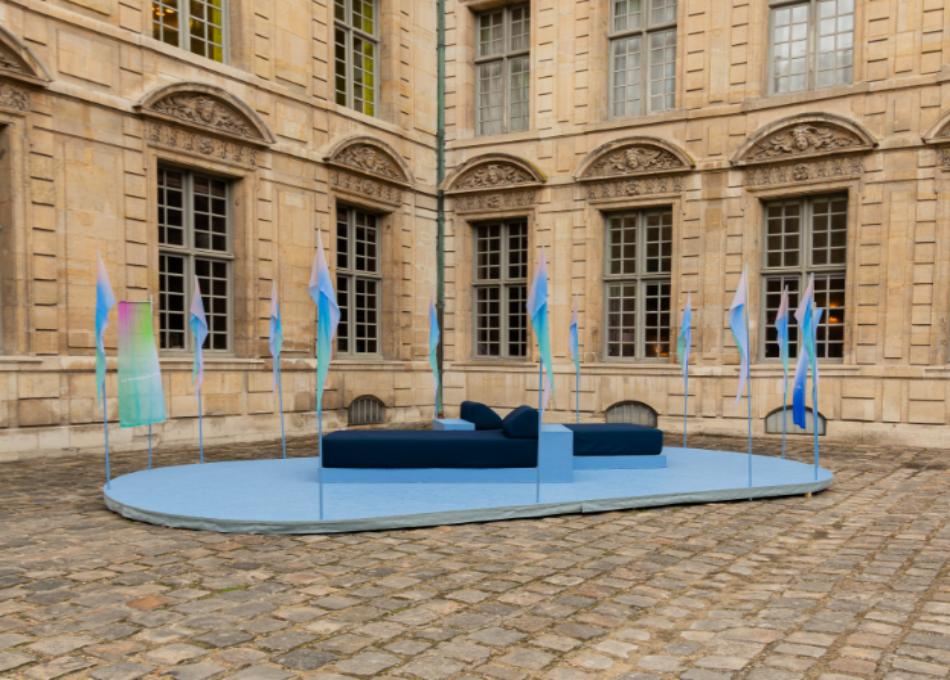 PARIS : Folie à l'hôtel de Sully ! 