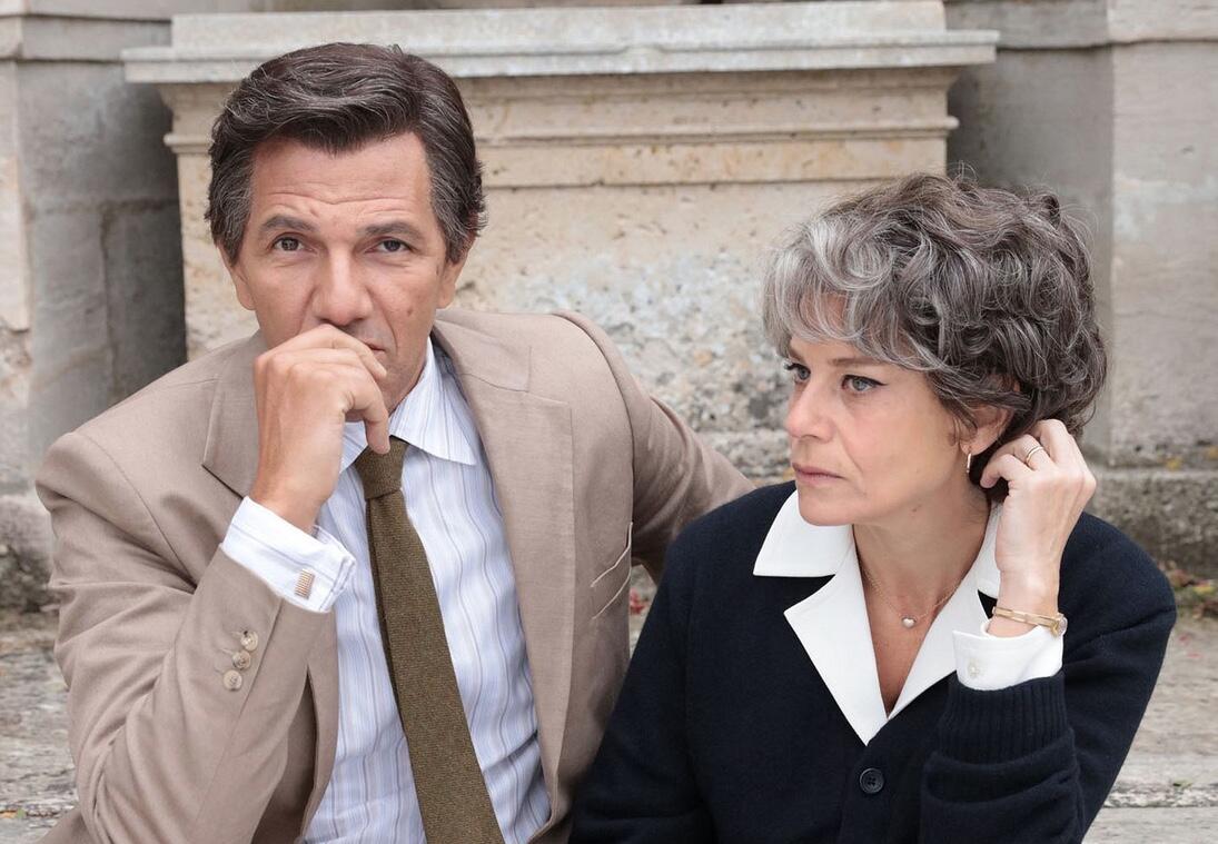 “Moi qui t’aimais”, un biopic Montand-Signoret qui baigne dans le formol