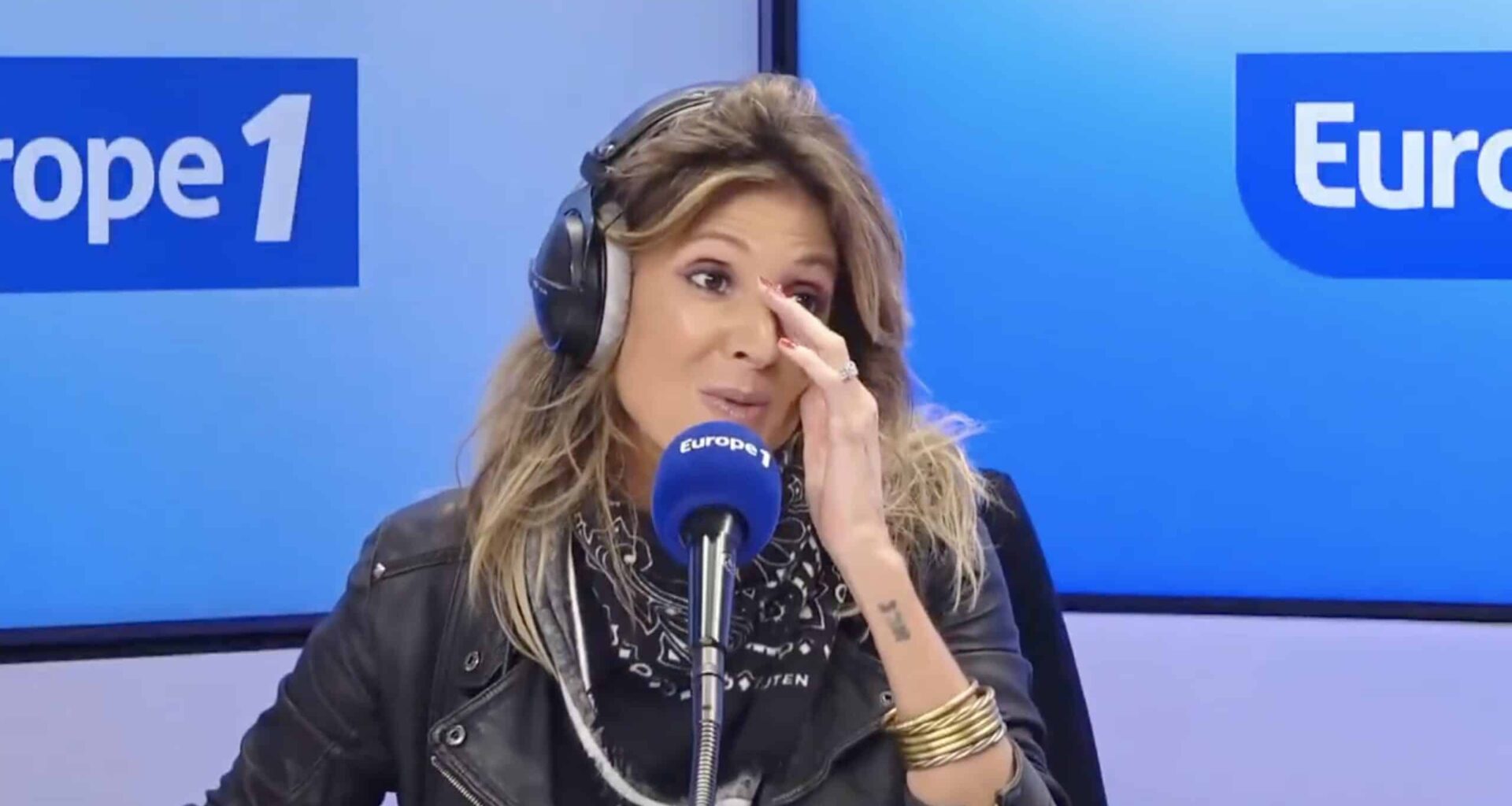 Caroline Ithurbide annonce être enceinte à 45 ans : la chouchoute de Cyril Hanouna et Pascal Praud aux anges