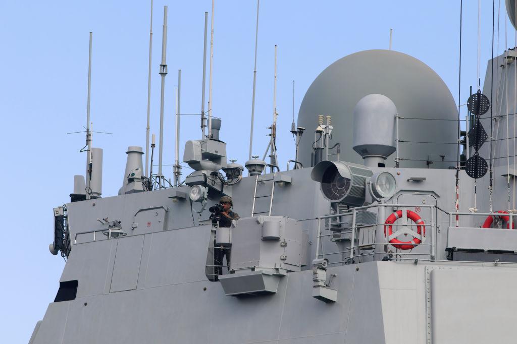 La Chine et la Russie renforcent leur coopération militaire en mer - Business AM