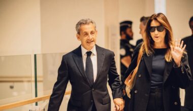 EN DIRECT - Procès du «financement libyen» : Nicolas Sarkozy est arrivé au tribunal de Paris, l’audience est ouverte – Libération