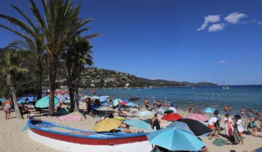 "Tous les campings sont encore complets": août et septembre vont sauver la saison touristique dans l’aire toulonnaise