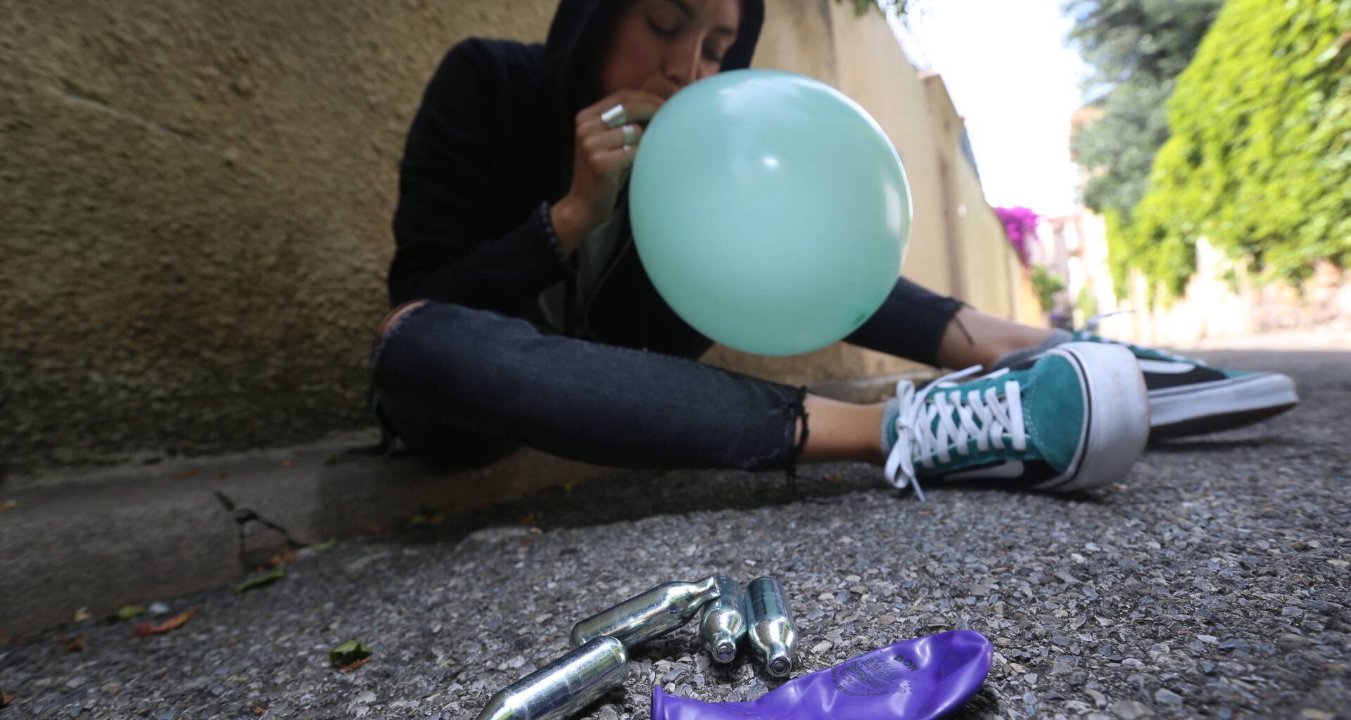 La vente de "gaz hilarant" bientôt interdite: Nice serre (encore) la vis contre le protoxyde d’azote