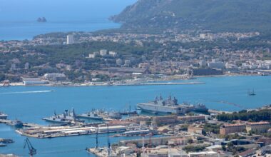 Un chantier interrompu sur la base navale de Toulon après un accident qui a blessé quatre salariés