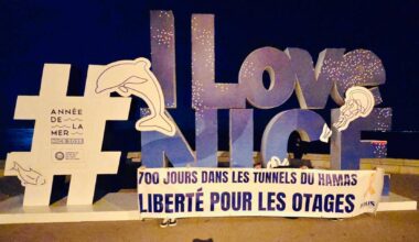 "On ne parle pas assez d’eux": des banderoles ont été déployés dans quatre lieux de Nice pour demander la libération des otages détenus à Gaza