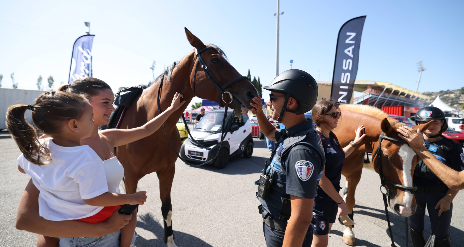 Une journée pour les orphelins de la police nationale au stade des Arboras à Nice
