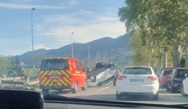 Une voiture finit sur le toit dans la plaine du Var, un blessé léger