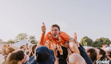 "En ce moment, j'échoue dans le métal": l’inclassable Didier Super en concert gratuit au festival Clown Power à Nice