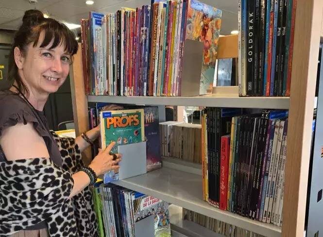 "Un très grand succès avec 19.000 livres empruntés en juillet": à Hyères, la médiathèque poursuit ses travaux sans couper le contact