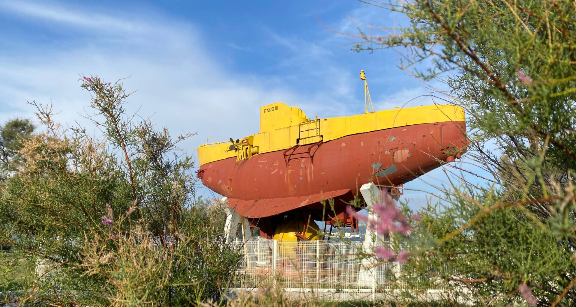 A Toulon, l’emblématique bathyscaphe rouge et jaune FNRS III sera restauré l’an prochain