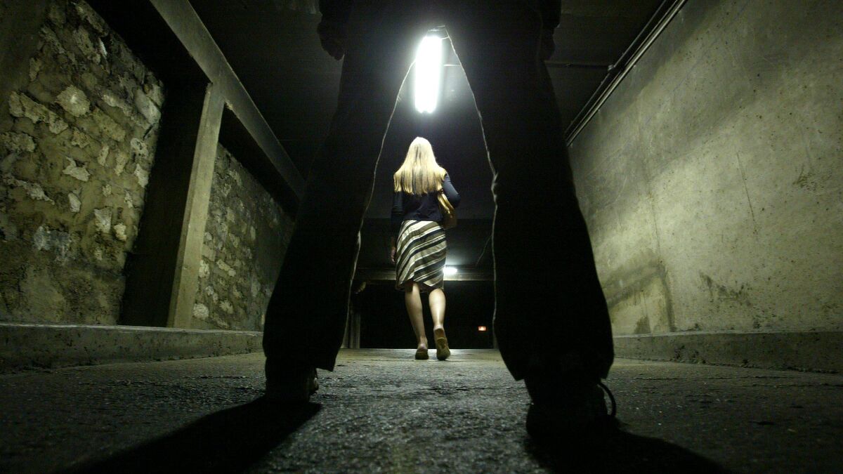 Paris : suspendues, les soirées gang bang du XVe se délocalisent dans les parkings et les cinémas