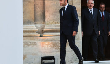 Pour Matignon, Macron cultive le flou