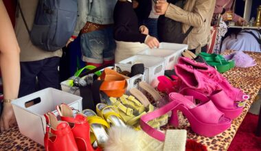 A la braderie de Lille, «HPI» est une fête – Libération
