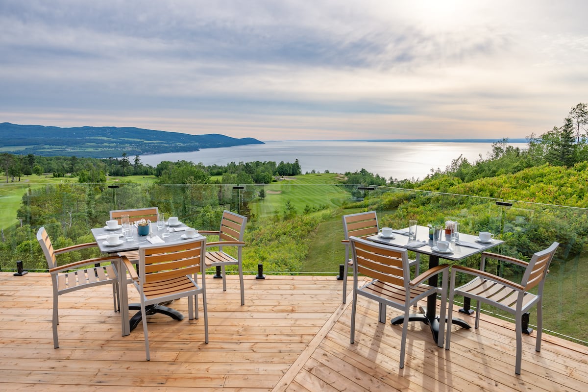 Point de vue d’exception à partir de la nouvelle terrasse du Manoir Richelieu.