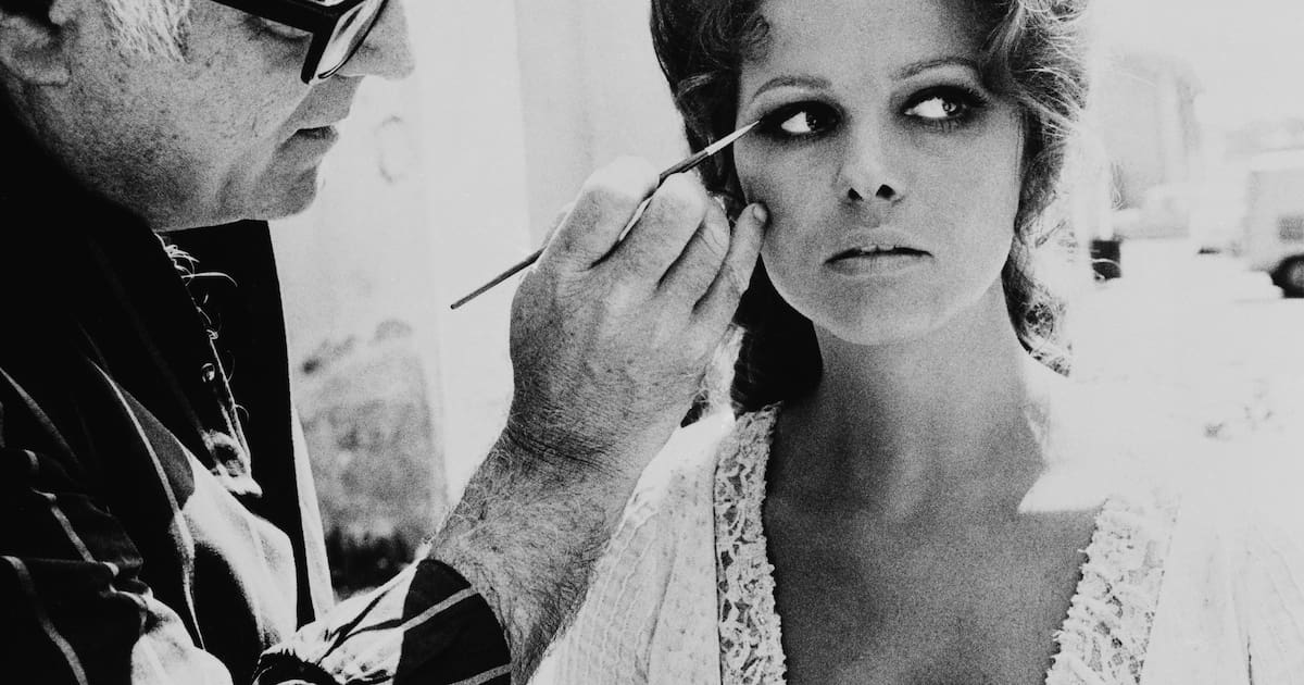 EN IMAGES - De «la Fille à la valise» à «Gebo et l’ombre», Claudia Cardinale en six films – Libération