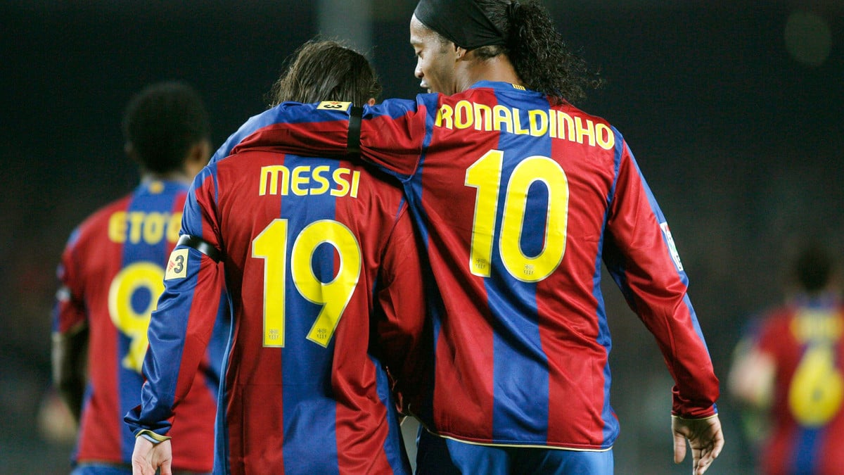 Messi - Ronaldinho : L'annonce qui va faire trembler le PSG !