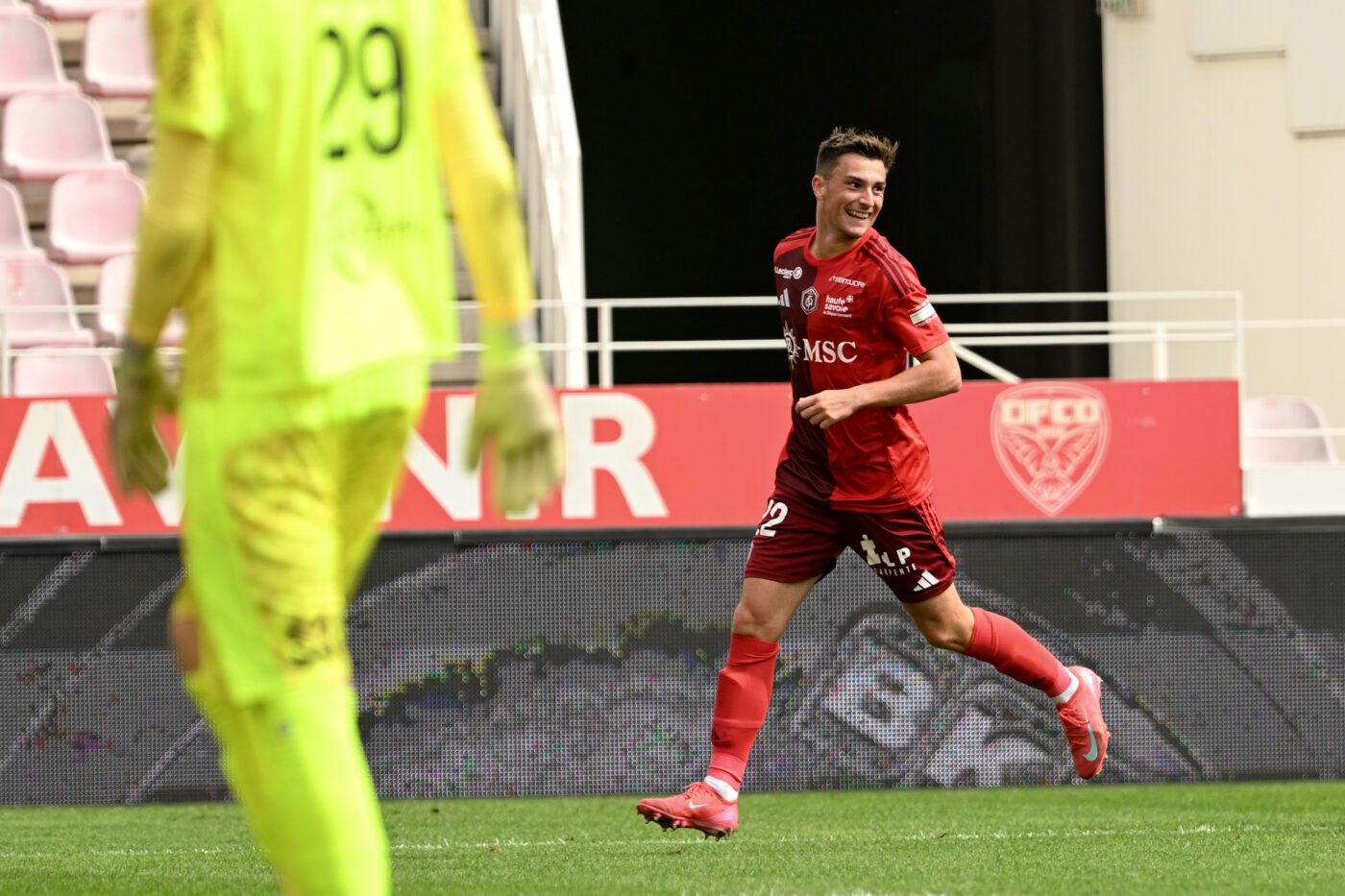 Reims rattrape Annecy, Grenoble braque Dunkerque - Ligue 2 - J5