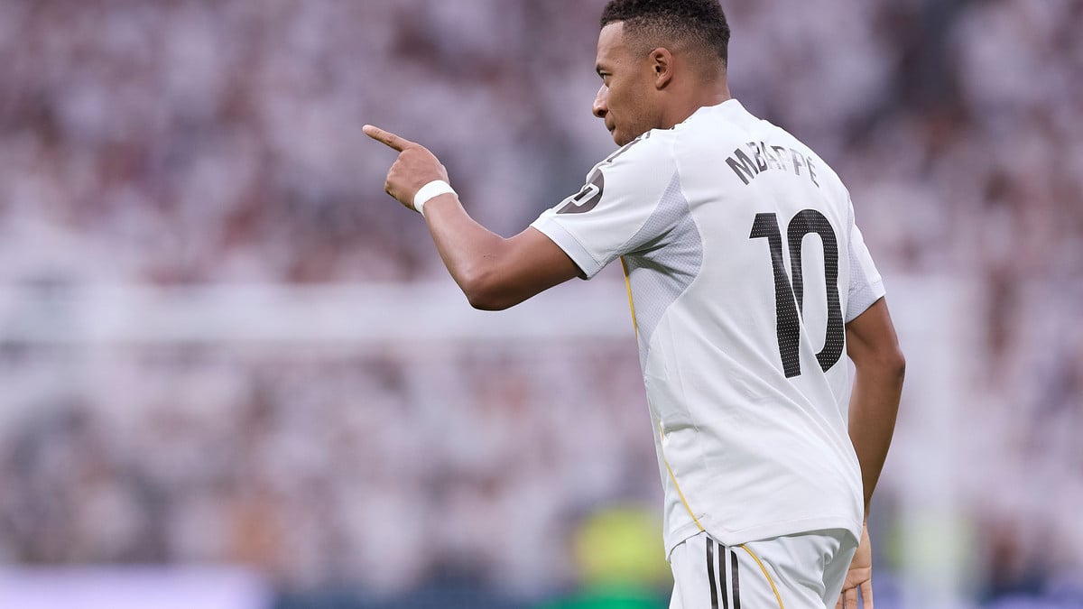 «Il est là ce c*nnard» : Mbappé, le changement qui ne passe pas !
