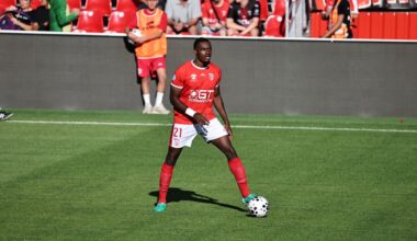 Nîmes Olympique s’impose à Toulon et confirme son bon début de saison (0-1)