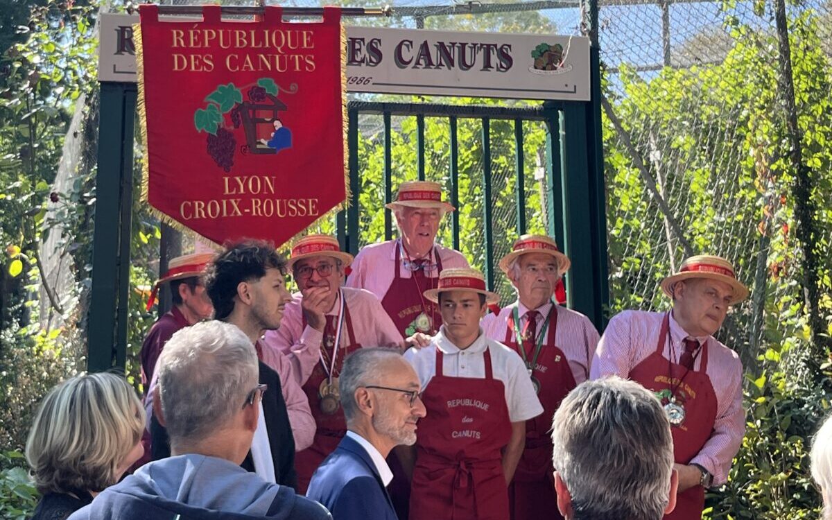 Lyon : la République des Canuts célèbre ses 37es vendanges à la Croix-Rousse