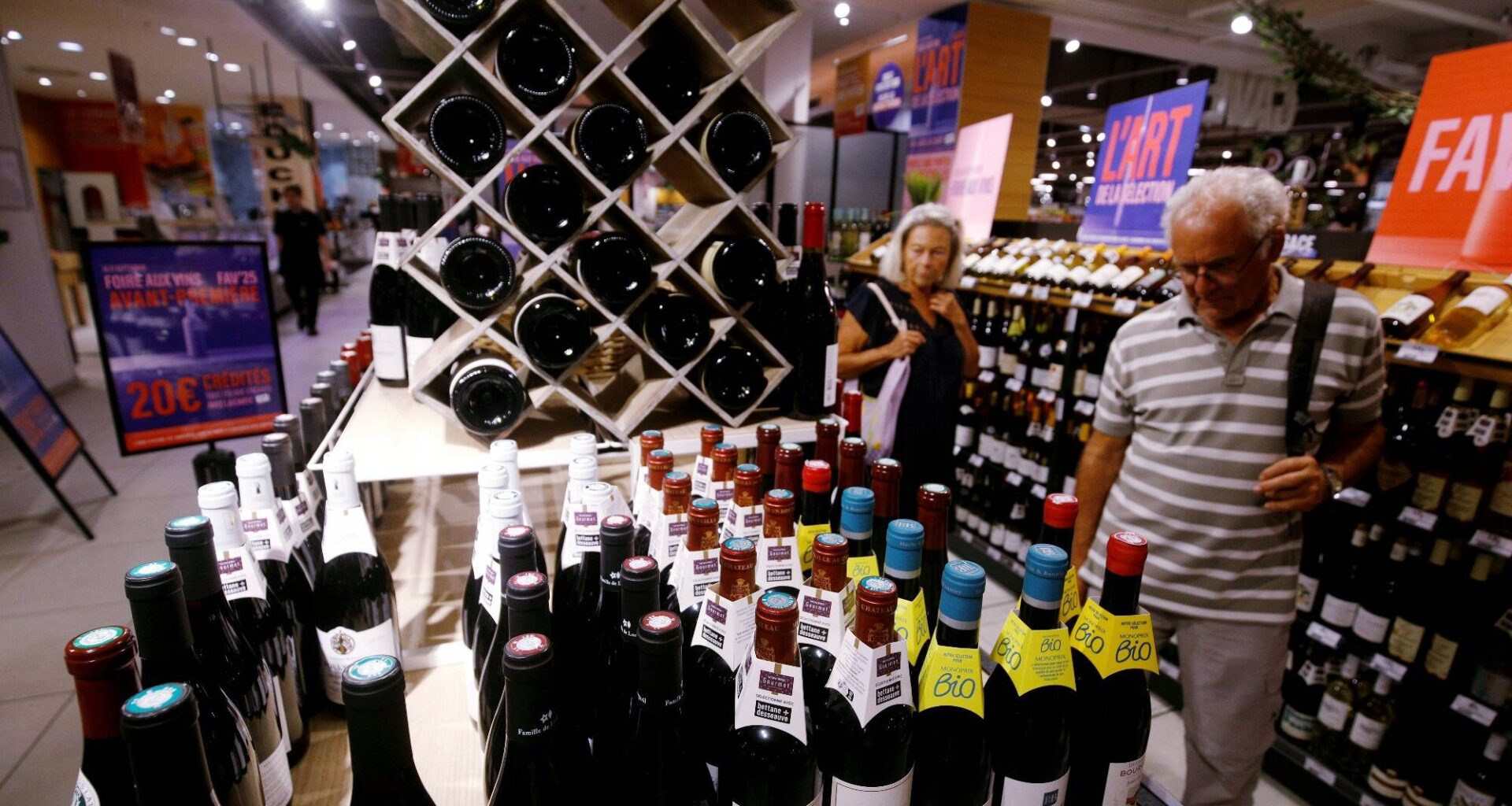 Foires aux vins: comment les enseignes locales arrivent à rester compétitives et sortir du lot