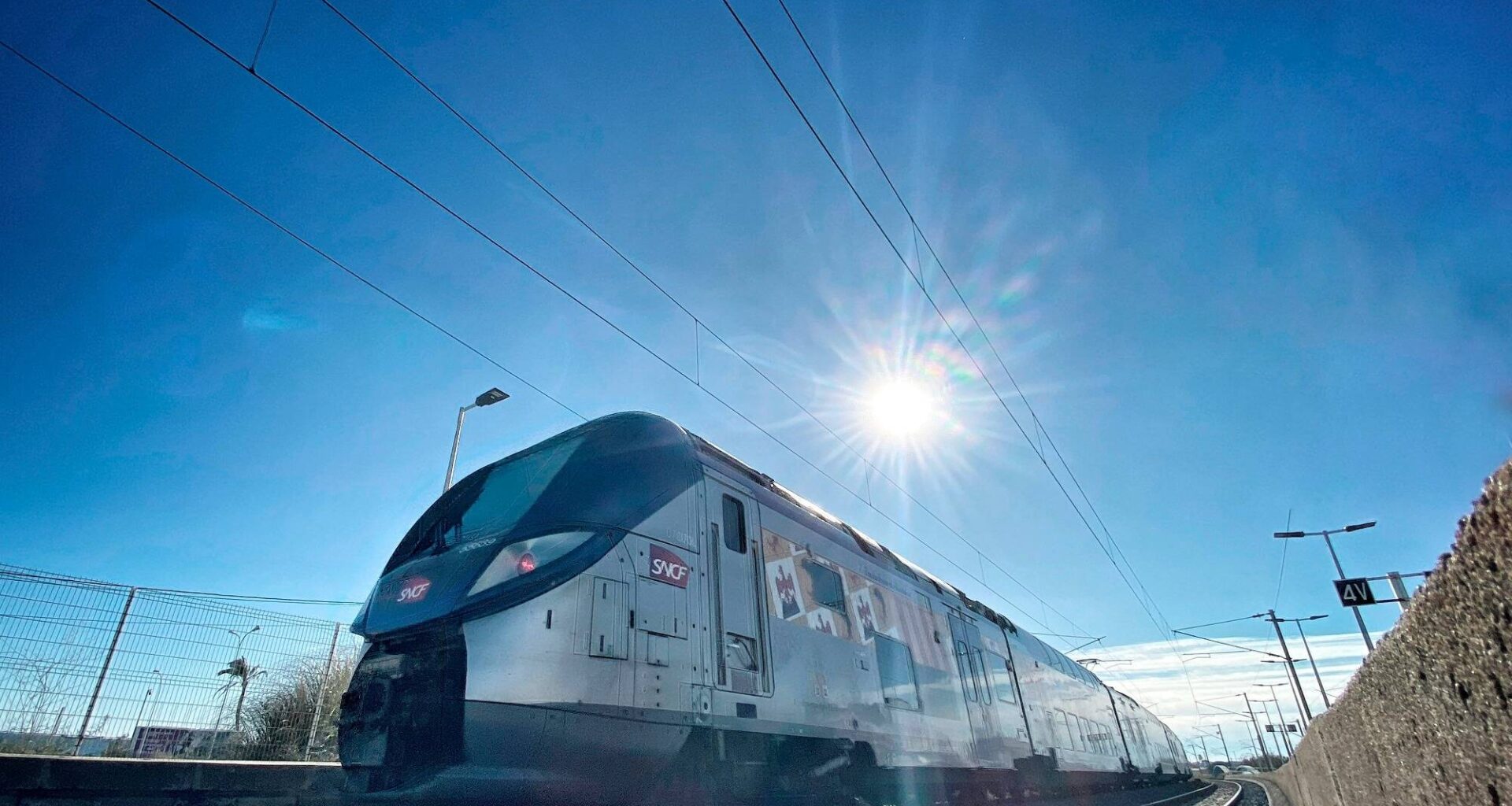 Un obstacle sur la voie perturbe la circulation des trains entre Antibes et Nice ce lundi matin