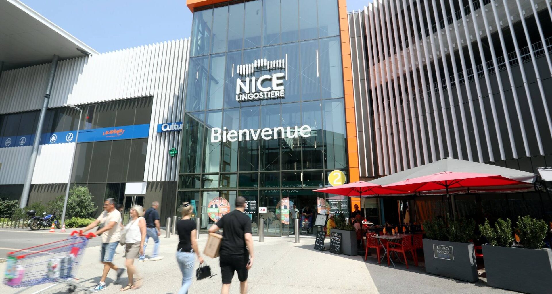 Vous avez jusqu'au 20 septembre pour dénicher des pièces de grandes marques à prix cassés dans ce centre commercial de Nice