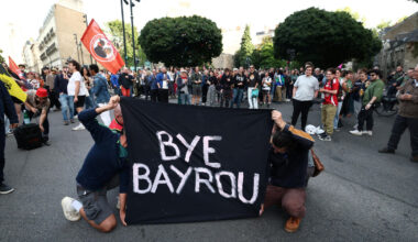 Paris, Lyon, Rennes... Des « pots de départ » organisés pour fêter la chute de Bayrou et préparer le 10 septembre