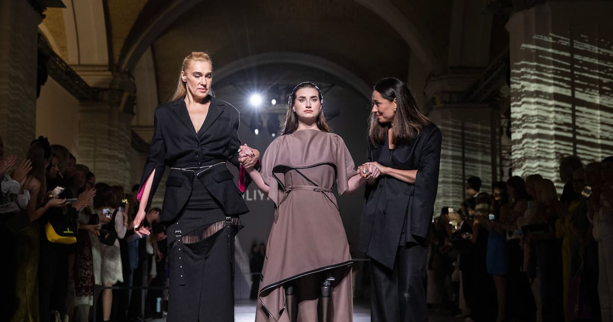 la mode pour faire corps, fut-ce mutilé – Libération