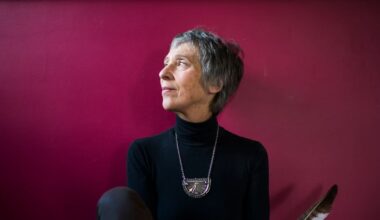 Caroline Lamarche, «le Bel Obscur» fait voler la maison – Libération